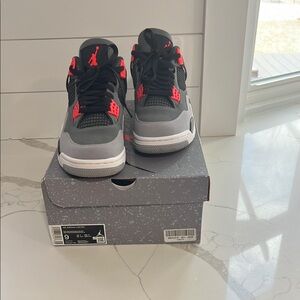 Air Jordan Retro 4 Sneakers - Black and Red